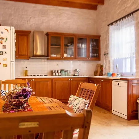 Marvelous Stonehouse With Backyard And Fireplace In Cesme * Alacati