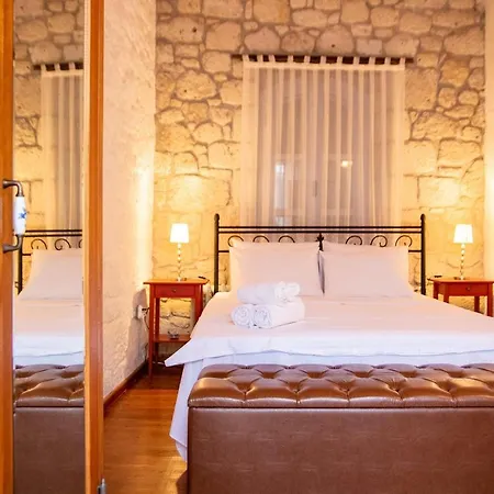 Apartment Marvelous Stonehouse With Backyard And Fireplace In Cesme