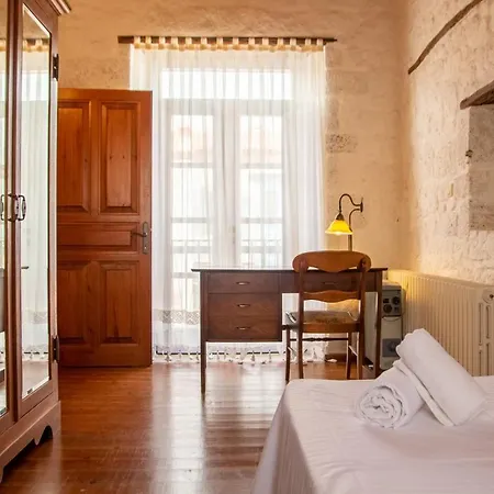Marvelous Stonehouse With Backyard And Fireplace In Cesme Apartment